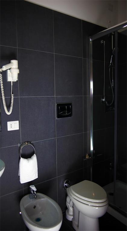 The House 3* Rom
