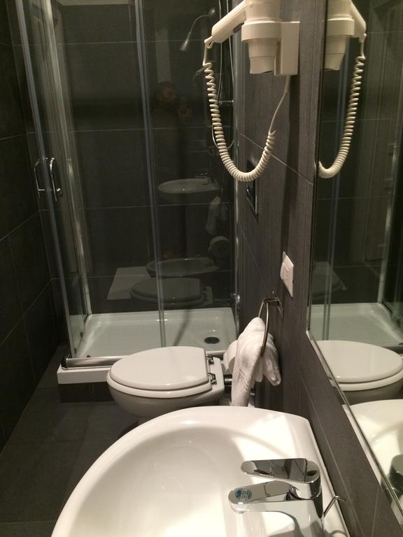 The House 3* Rom